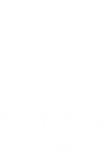 logo slow living portugal