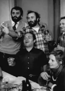 grupo do movimento slow food nos anos 80 com o fundador Carlo Petrini